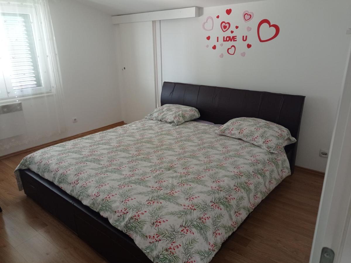 Apartment Matej Stobrec Luaran gambar
